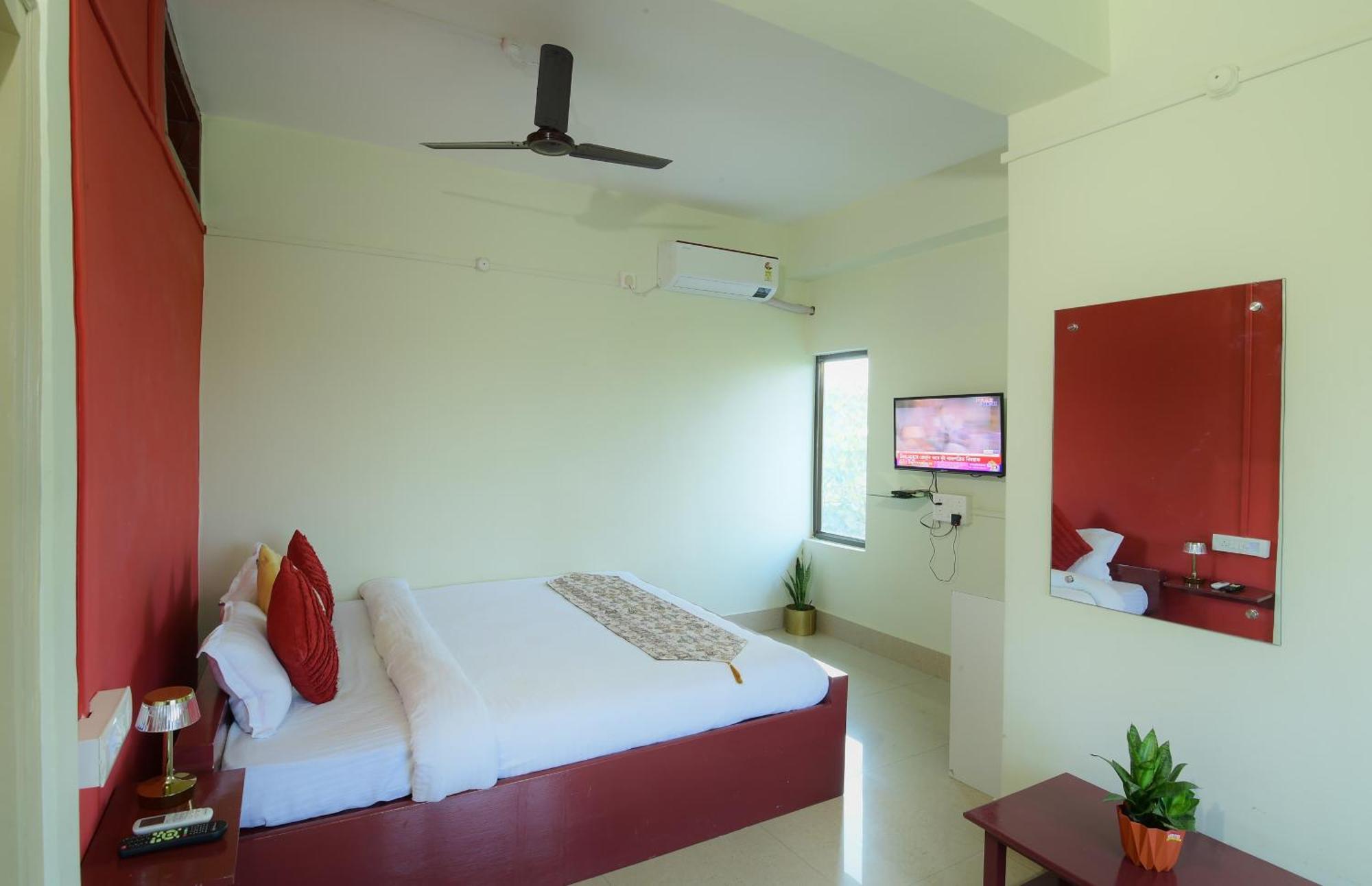 Hotel Bhargav Guwahati Buitenkant foto